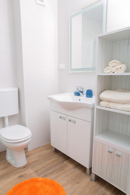 Apartment Koral Ruma Ngoại thất bức ảnh