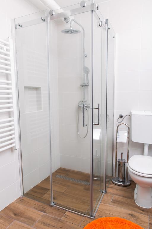 Apartment Koral Ruma Ngoại thất bức ảnh