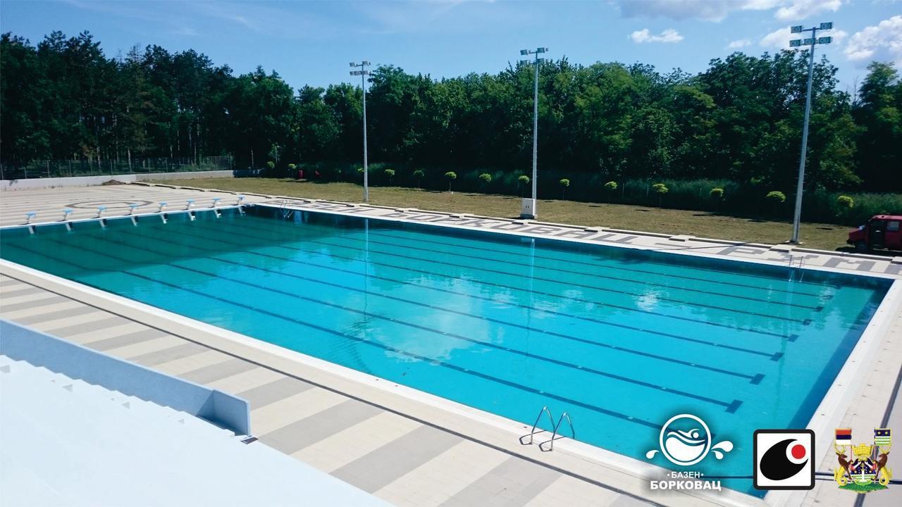 Apartment Koral Ruma Ngoại thất bức ảnh